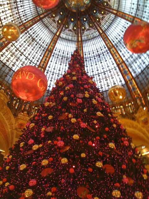 Weihnachtsbaum in der Galeries Lafayette