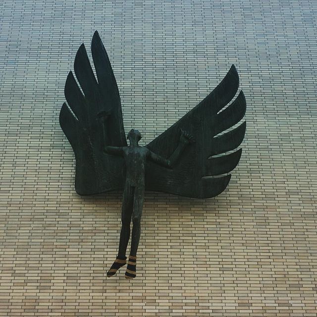 Angel with cold feet. #angel #cologne #feet #engel #köln